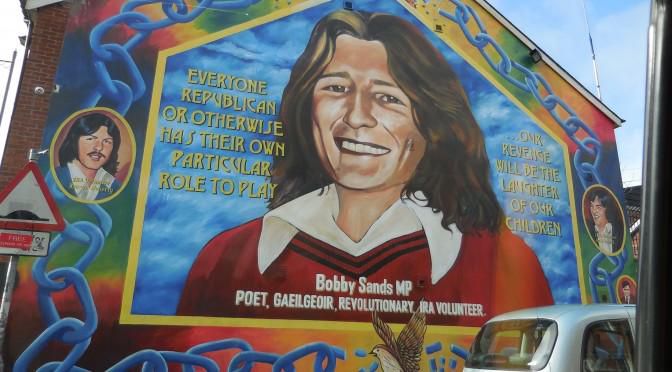 Bobby Sands représenté sur un mur de Belfast