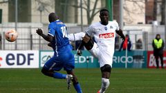 Almike Moussa Ndiaye a reçu un coup de pied du défenseur de l'OM, Eric Bailly, en pleine poitrine
