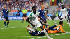 Moussa Wague jubilant après son but contre le Japon en 2018