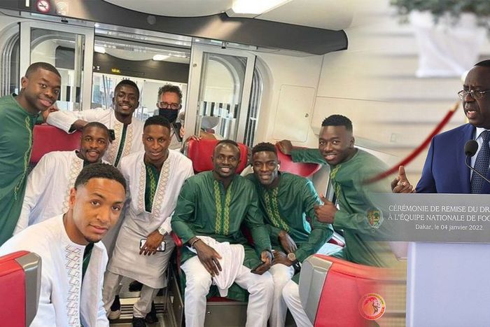 Macky-Sall-exhorte-les-Lions-à-ramener-la-coupe-au-Sénégal