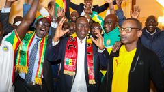 Le président Macky Sall célèbre la victoire du Sénégal à la CAN 2021