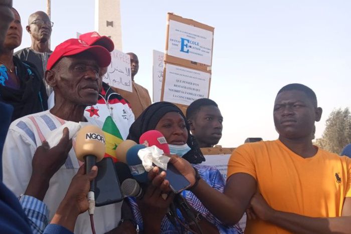 Les parents d'élèves exigent la reprise immédiate des cours