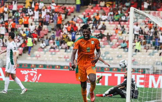 Ivory Coast defeated Algeria 4-1