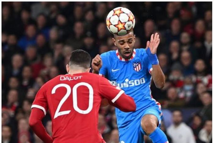 Renan Lodi inscrivant le but qualificateur des Colchoneros