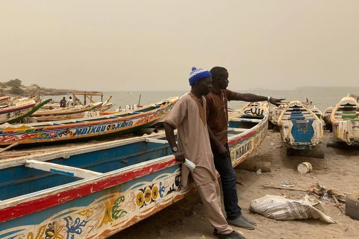 Les représentants des pêcheurs au port de Soumbedioune le 3 juin 2022 © RFI-Charlotte Cosset