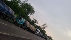 Des camions bloqués en terre guinéen
