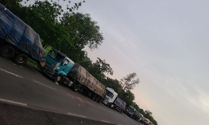 Des camions bloqués en terre guinéen