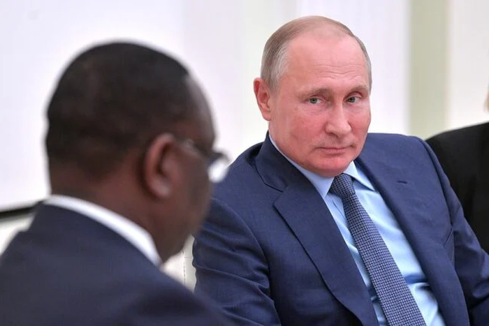 Macky Sall en compagnie de Vladimir Poutine