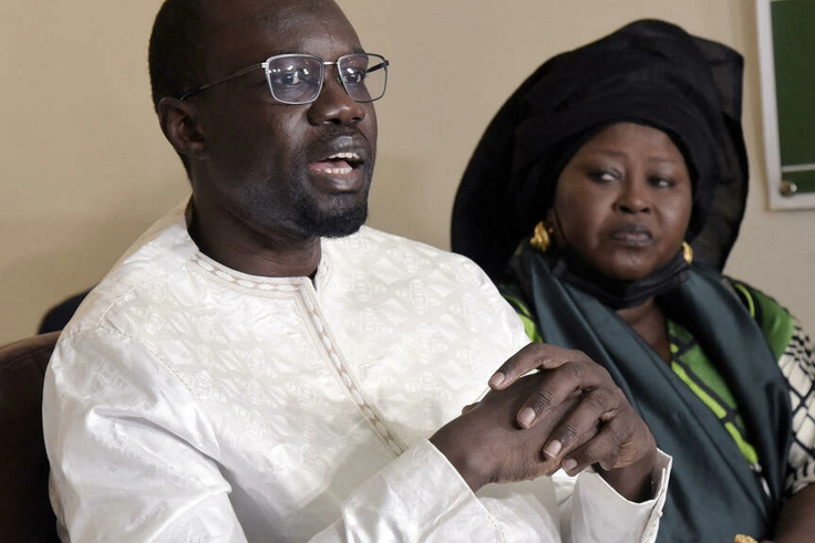 Ousmane Sonko lors de sa rencontre avec l'ex-maire de Dakar, Khalifa Sall AFP - SEYLLOU