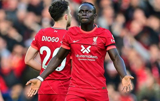Liverpool forward Sadio Mane celebrates his goal against Manchester City