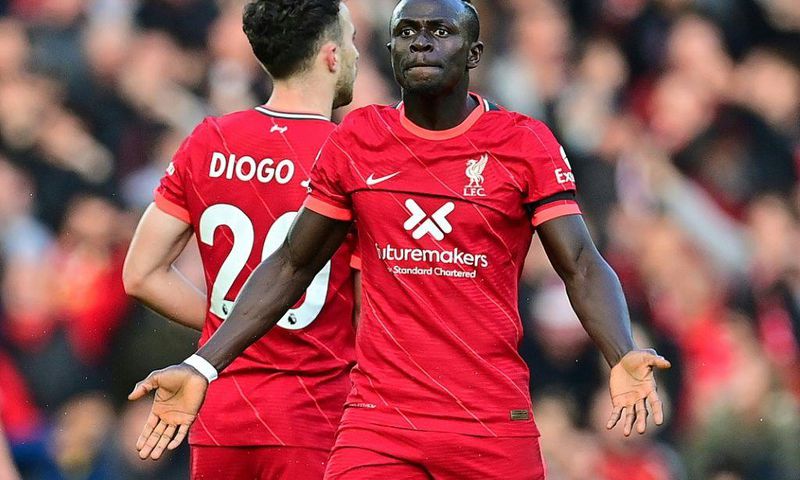 Liverpool forward Sadio Mane celebrates his goal against Manchester City