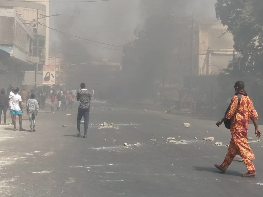 Les rues du marché Sandaga ont été animées lors des manifestations du 17 juin 2022