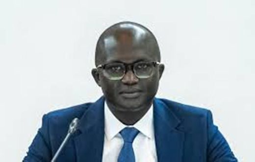 Le ministre Yankhoba Diemé