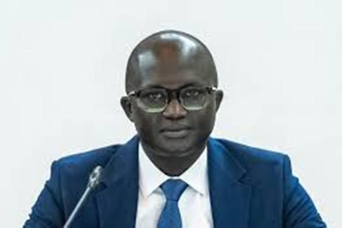 Le ministre Yankhoba Diemé