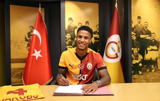 Ismail Jakobs à Galatasaray