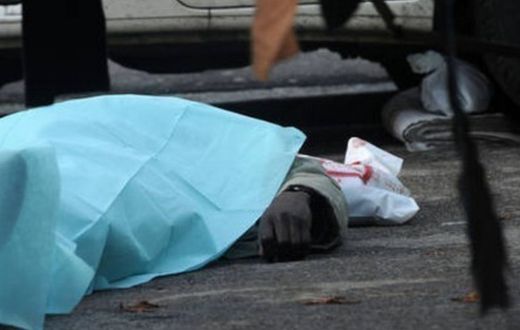Un cadavre