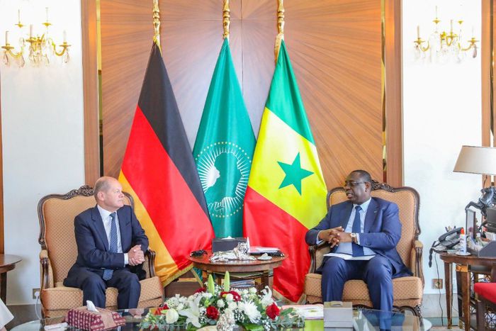 Le président Macky Sall reçoit le chancelier allemand Olaf Scholz à Dakar, le 22 mai 2022 (1)