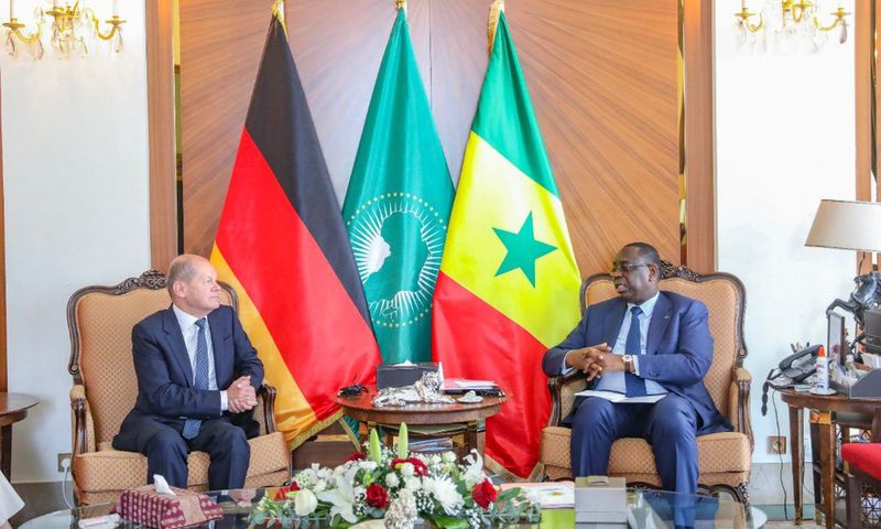 Le président Macky Sall reçoit le chancelier allemand Olaf Scholz à Dakar, le 22 mai 2022 (1)