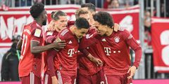 Le Bayern Munich a empoché son dixième titre consécutif de champion d'Allemagne, le 32e de son histoire, en s'imposant 3-1 contre le Borussia Dortmund samedi soir lors de l'affiche de la 31e journée de Bundesliga.