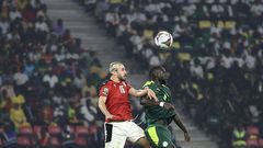 Zamalek saviour Mahmoud Hamdy (L) playing for Egypt against winners Senegal in the Africa Cup of Nations final in Yaounde on February 6.