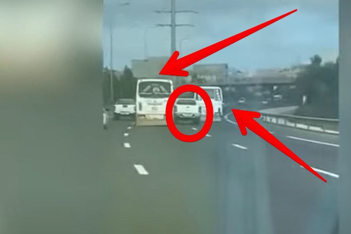 accident-bus-autoroute