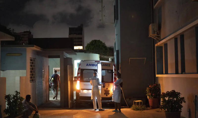 Une ambulance dans un hôpital du Sénégal