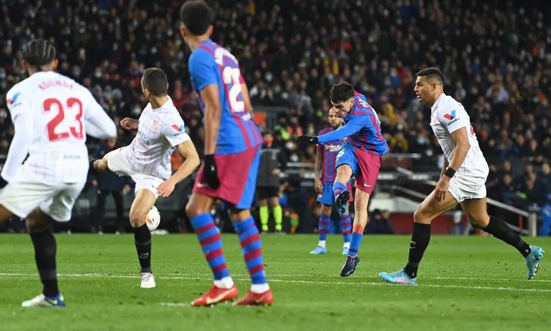 Pedri a marqué un magnifique but contre Séville, dimanche, en Liga espagnole