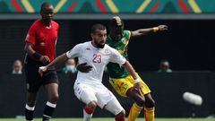 Tunisie vs Mali - l'arbitre arrête la match avant la fin du temps règlementaire