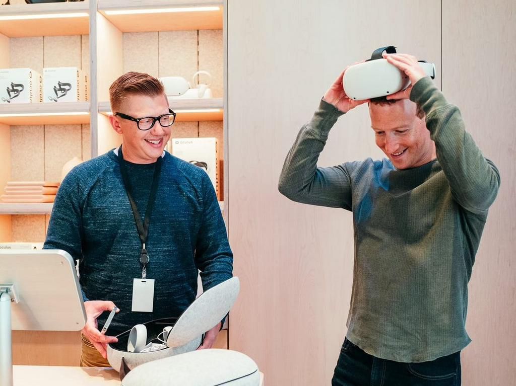Mark Zuckerberg au tout premier Meta Store de Facebook