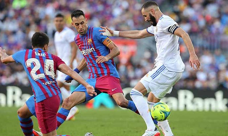 Busquets-Benzema-Real-Barca