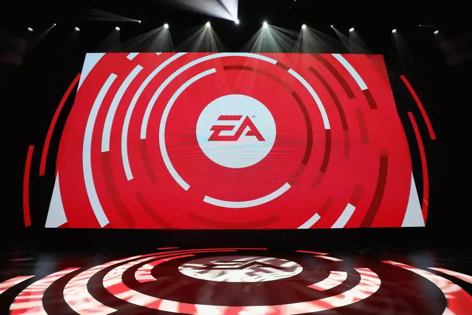 EA Sports se dit en ligne avec la FIFA et l’UEFA, qui ont ordonné dès lundi l’exclusion de la Russie du Mondial 2022 au Qatar, mais aussi de toutes ses sélections et de tous ses clubs jusqu’à nouvel ordre