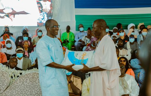 Le ministre de la Santé et de l’Action sociale, Abdoulaye Diouf Sarr a officiellement lancé, ce dimanche, la campagne de distribution de moustiquaires imprégnées.
