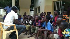 Des enfants talibés recueillis au centre Ginddi, à Dakar