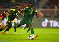 Sadio Mané a manqué un premier face-à-face avec Gabaski avant d'inscrire le pénalty vainqueur qui a libéré le peuple sénégalais.