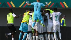 Senegalese celebrating Mane's Penalty