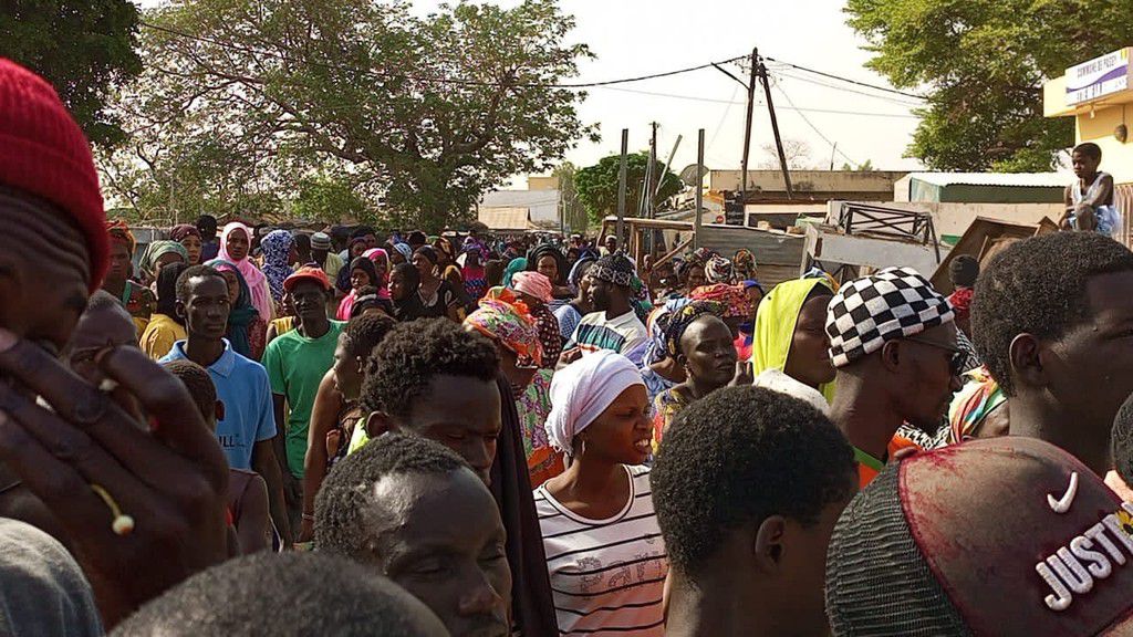 Manif à Fatick suite à la mort d'un patient pour négligence
