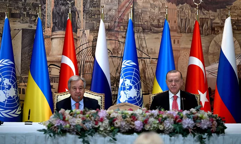 Antonio Guterres et Recep Tayyip Erdogan © AFP