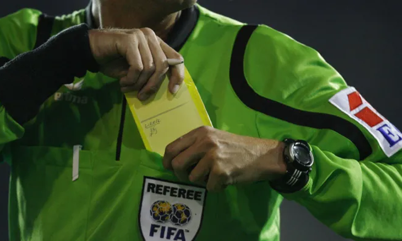 Un ancien arbitre de Ligue 1 fait son coming out