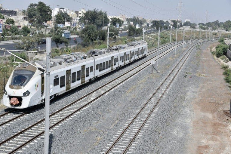Le TER de Dakar est entré en service le 27 décembre 2021, 5 ans après le lancement du projet