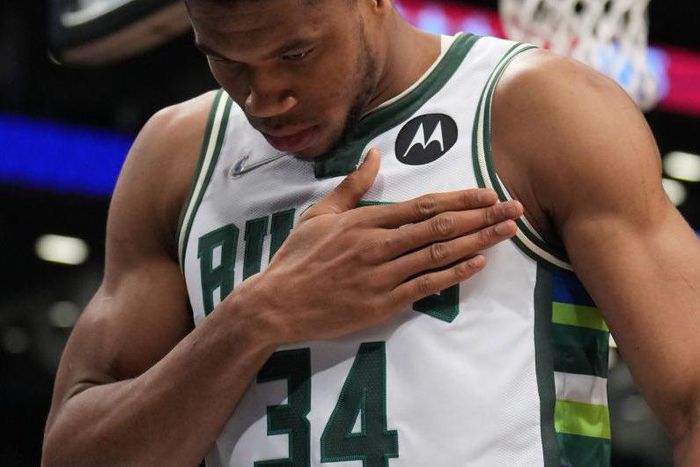 Giannis Antetokounmpo becomes Milwaukee Bucks all-time leading scorer