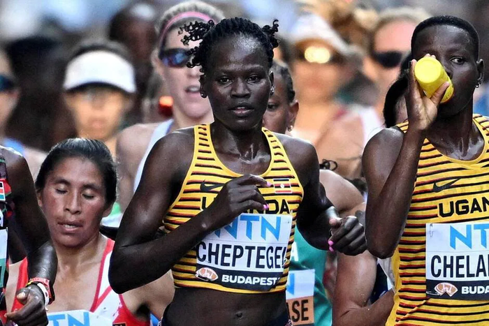 Kenya : le compagnon et suspect du meurtre de la marathonienne Rebecca Cheptegei est décédé à l’hôpital