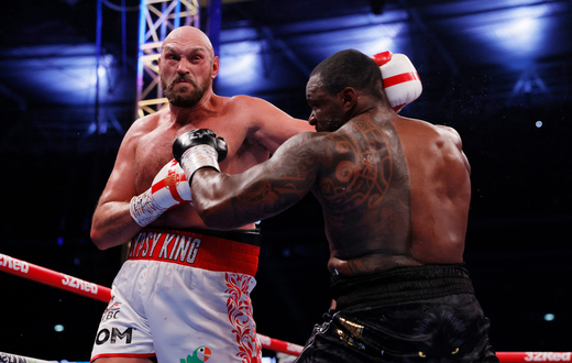 Tyson Fury bat Dillian Whyte par KO au sixième round