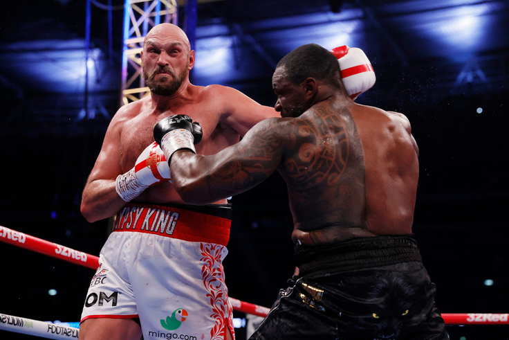 Tyson Fury bat Dillian Whyte par KO au sixième round