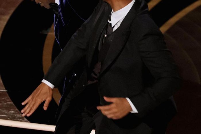 Will Smith slaps Chris Rock at the Oscars [OnlyClassy]