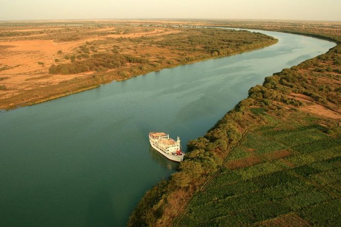 Vue aérienne du fleuve Sénégal