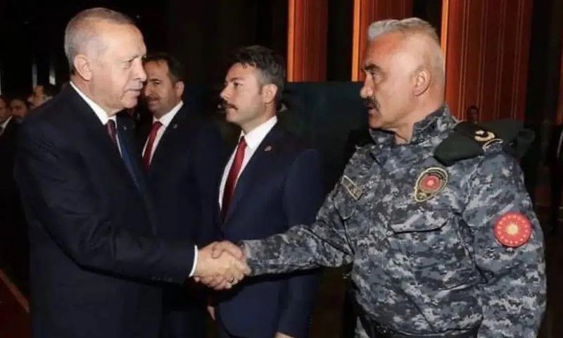 Le chef de sécurité du président turc Erdogan meurt d'un malaise cardiaque à Dakar