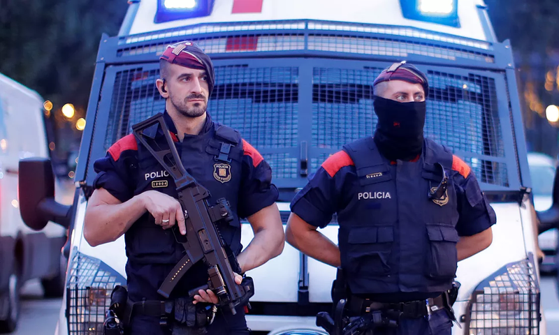police (2)