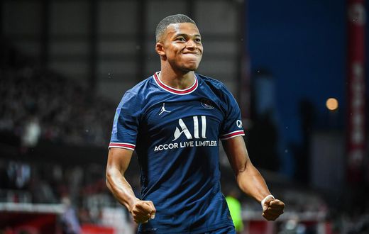 Kylian Mbappé prolongera peut-etre avec le PSG