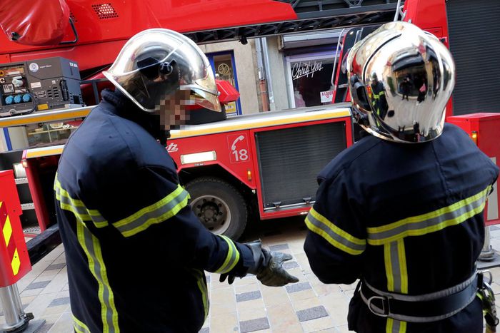 251-900-sapeurs-pompiers-ont-ete-recenses-en-france-en-2020-photo-julio-peleaz-afp-1632921202