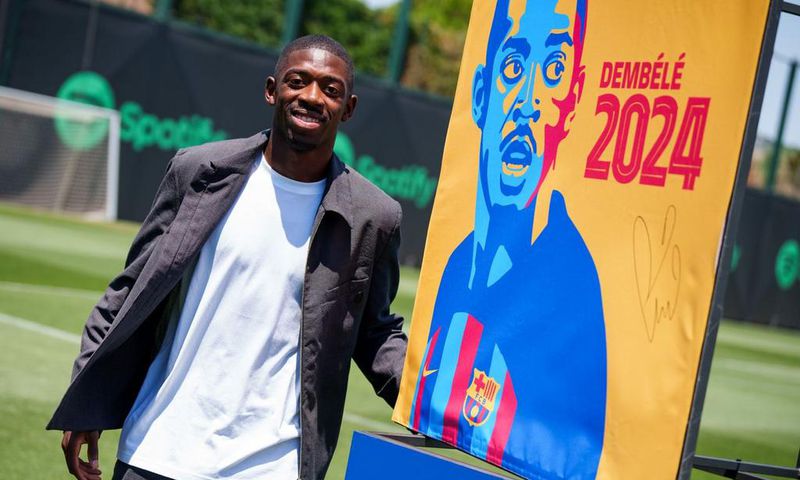 Why Dembele snubbed Chelsea to continue at Barcelona